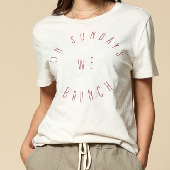 Last 1! NWT On Sunday's We Brunch Graphic T-shirt - Picture 3 of 6